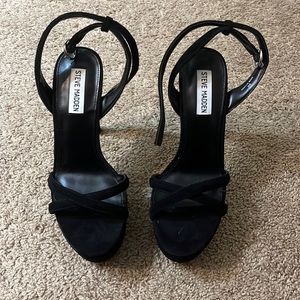 Steve Madden heels brand new without tags